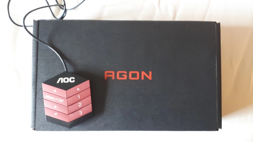 Agon AG273QX gamepad
